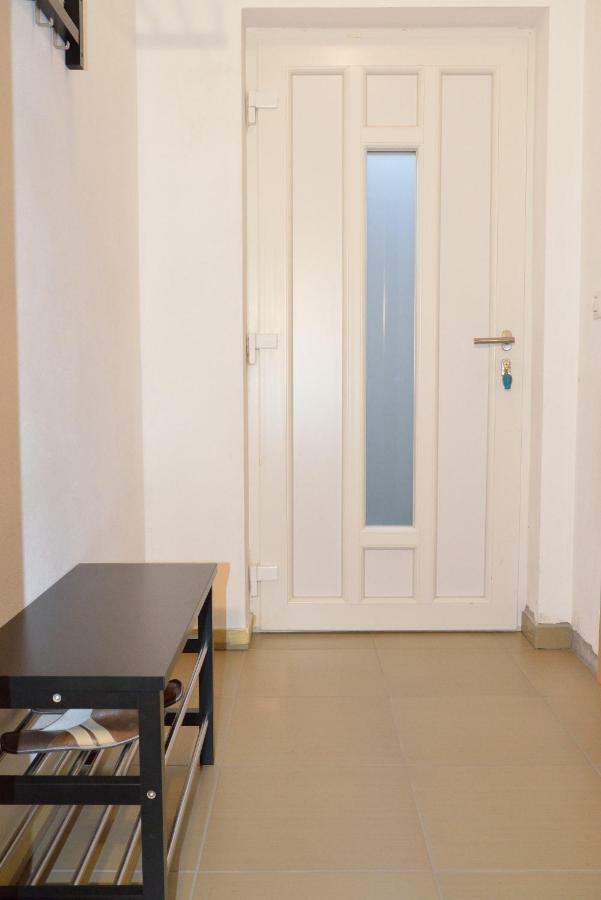 6 B Zgosa Apartman Dvorska Vas Kültér fotó